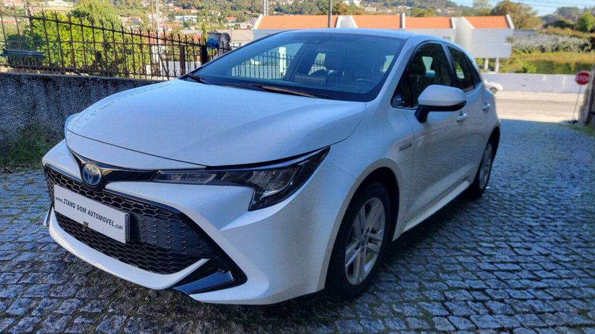 TOYOTA COROLLA 1.8 HYBRID